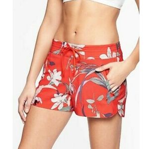 Athleta Hudson Shorts- Iris Garden on Fire - Sz6